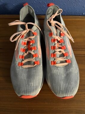 Brooks Women’s Gray and Coral-Pink Knit Running Shoes